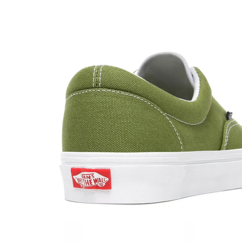 SEPATU SNEAKERS VANS Era Retro Sport