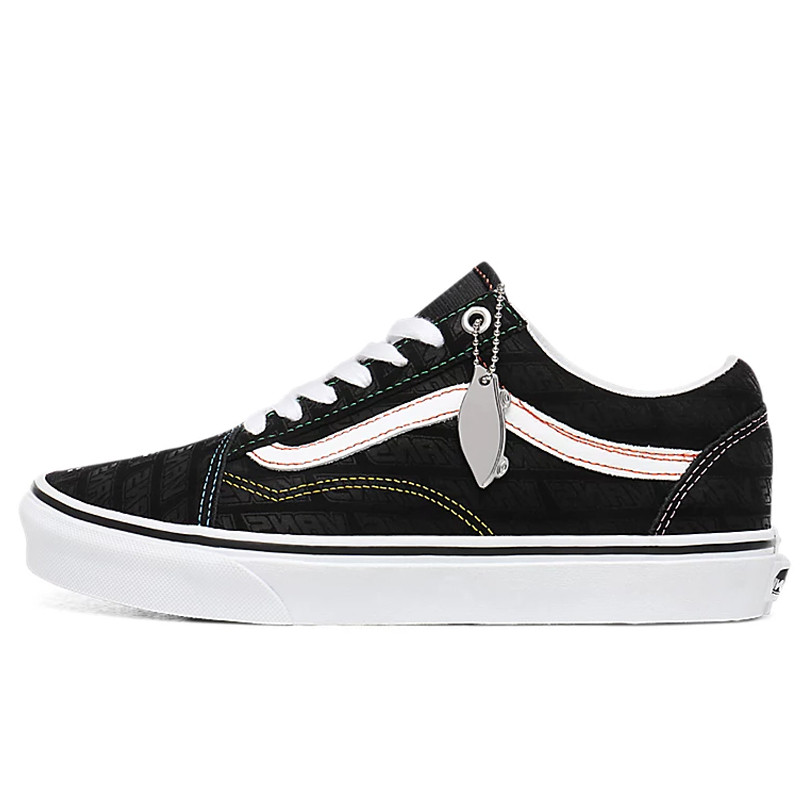 SEPATU SNEAKERS VANS EMBOSS OLD SKOOL 