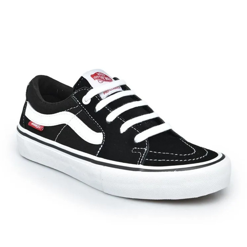 SEPATU SNEAKERS VANS Sk8-low Pro