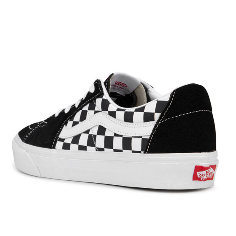 SEPATU SNEAKERS VANS SK8-Low