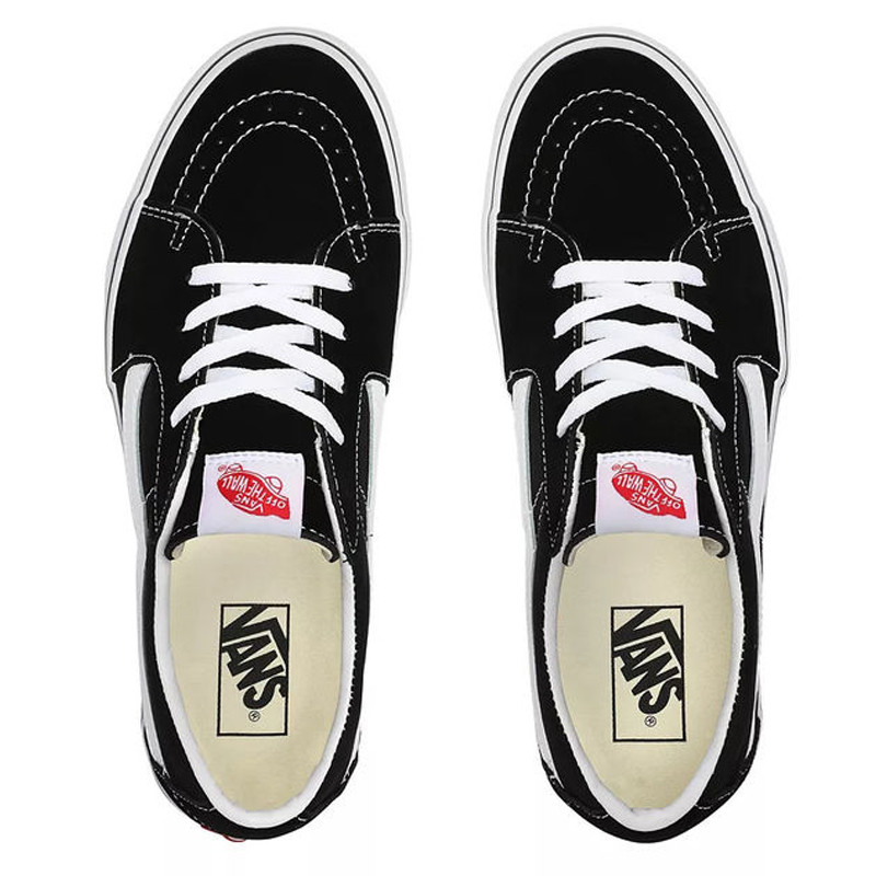 SEPATU SNEAKERS VANS Sk8-Low