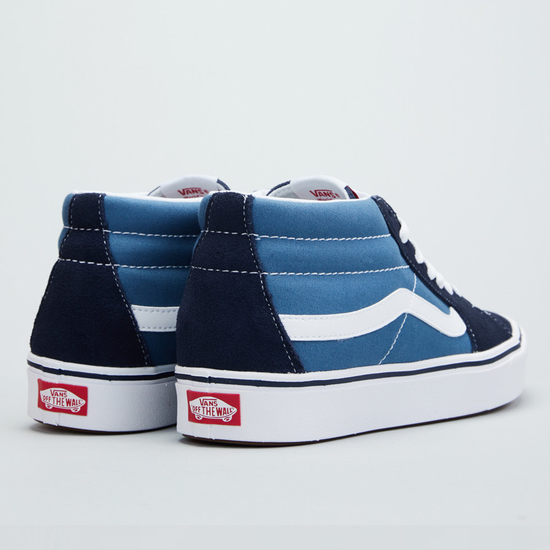 SEPATU SNEAKERS VANS ComfyCush SK8-Mid