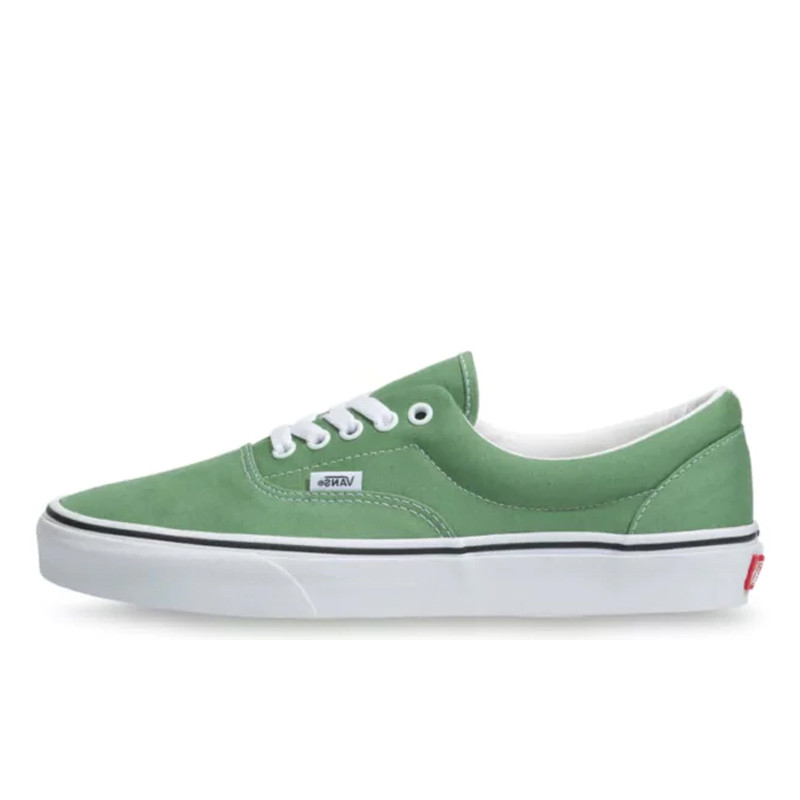 SEPATU SNEAKERS VANS Era