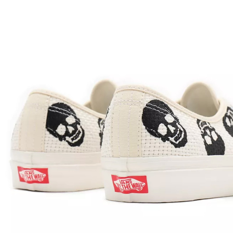 SEPATU SNEAKERS VANS ANAHEIM FACTORY AUTHENTIC 44 DX