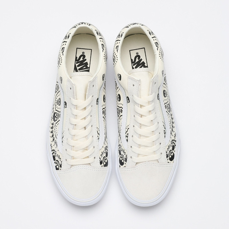 SEPATU SNEAKERS VANS Style 36 Bandana