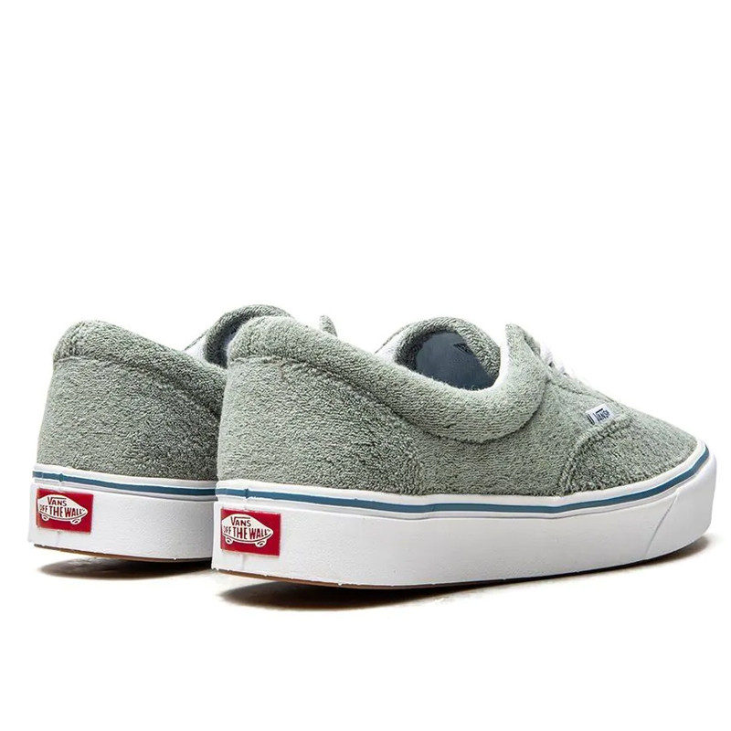 SEPATU SNEAKERS VANS Comfycush Era Terry