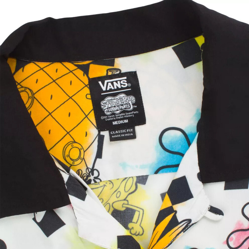 BAJU SNEAKERS VANS X SPONGEBOB AIRBRUSH BUTTONDOWN SHIRT