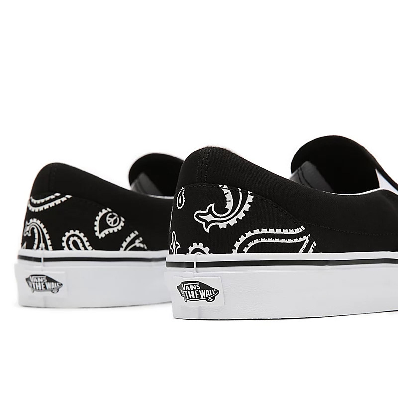 SEPATU SNEAKERS VANS PEACE PAISLEY CLASSIC SLIP-ON