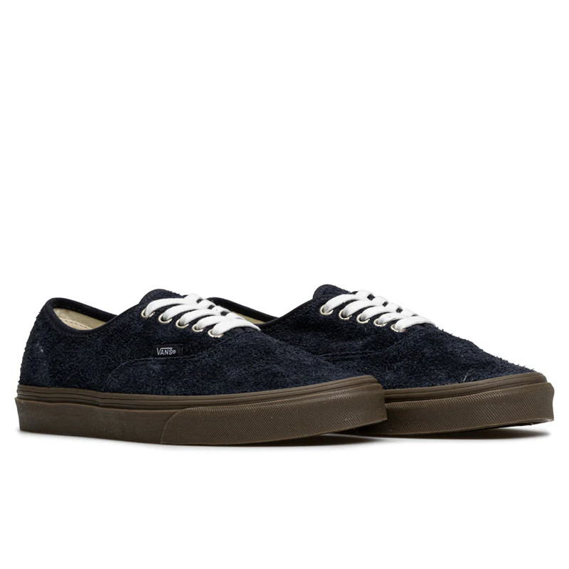 SEPATU SNEAKERS VANS Authentic Hairy Suede