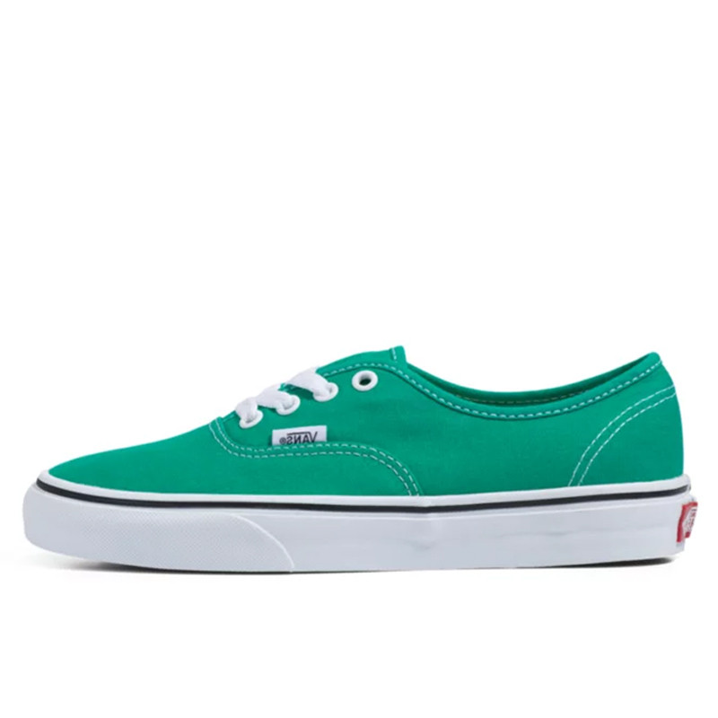 SEPATU SNEAKERS VANS Authentic
