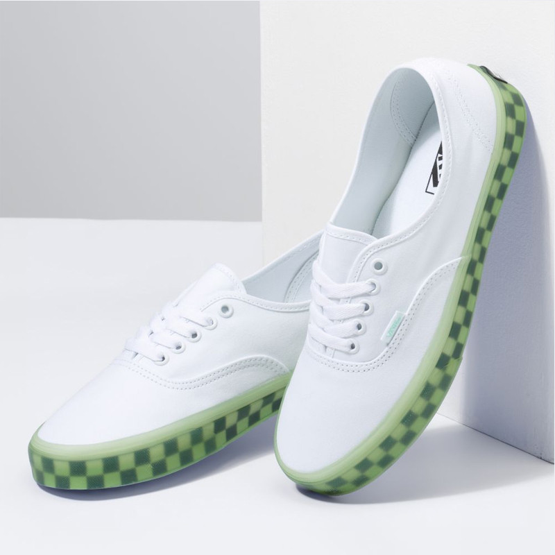 SEPATU SNEAKERS VANS Translucent Authentic