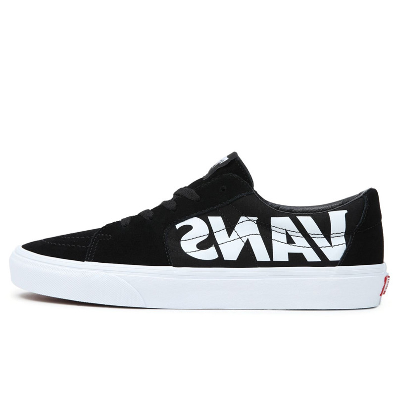 SEPATU SNEAKERS VANS SK8-LOW