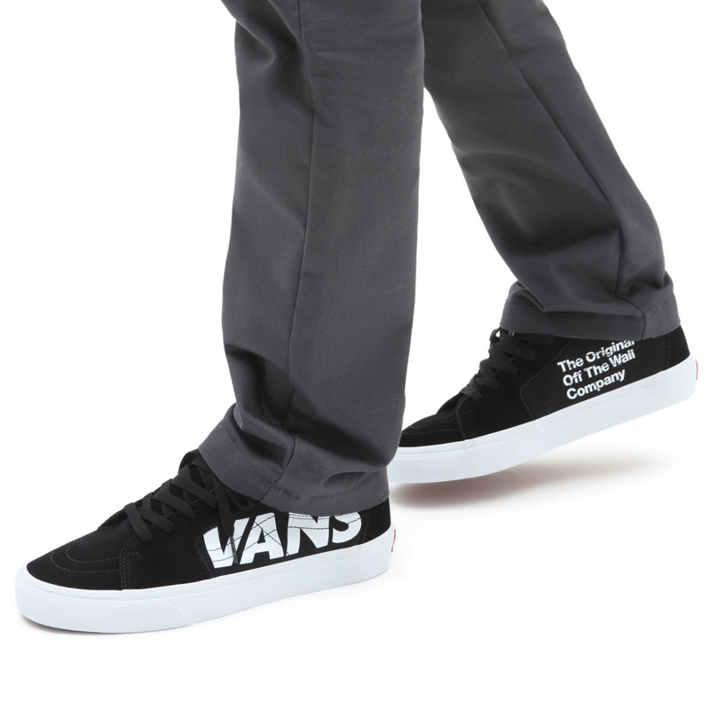SEPATU SNEAKERS VANS SK8-LOW