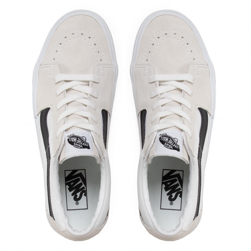 SEPATU SNEAKERS VANS Sk8-Low