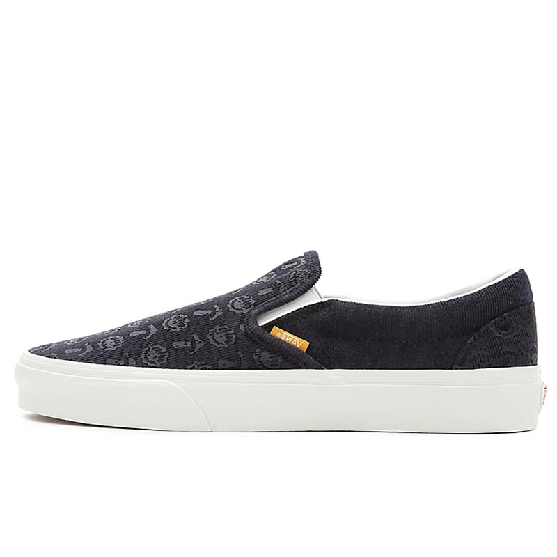 SEPATU SNEAKERS VANS CLASSIC SLIP-ON TRIPPY CORD