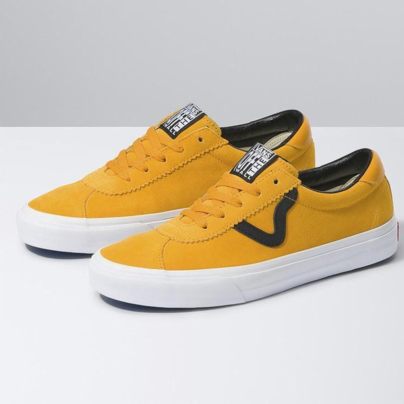 SEPATU SNEAKERS VANS Sport