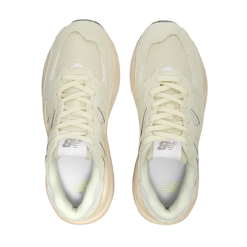 SEPATU SNEAKERS NEW BALANCE Wmns 5740