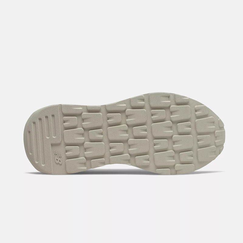 SEPATU SNEAKERS NEW BALANCE Wmns 5740