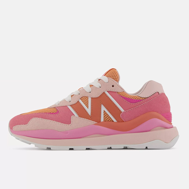 SEPATU SNEAKERS NEW BALANCE Wmns 5740