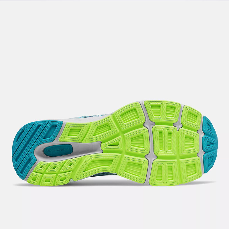 SEPATU LARI NEW BALANCE wmns 680 v6