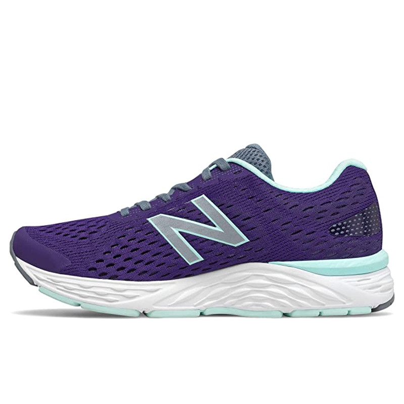 SEPATU LARI NEW BALANCE Wmns 680