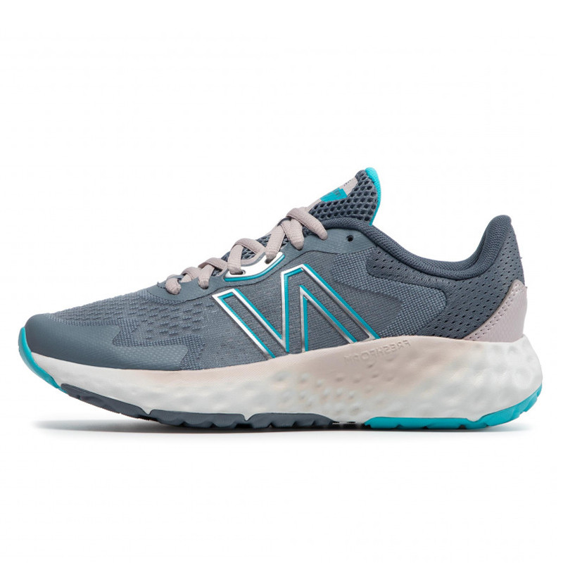 SEPATU LARI NEW BALANCE Wmns Fresh Foam Evoz