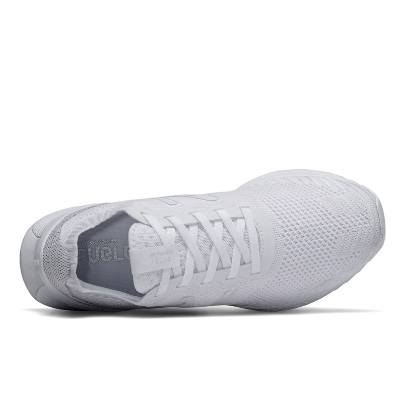 SEPATU LARI NEW BALANCE Wmns FuelCell Echo