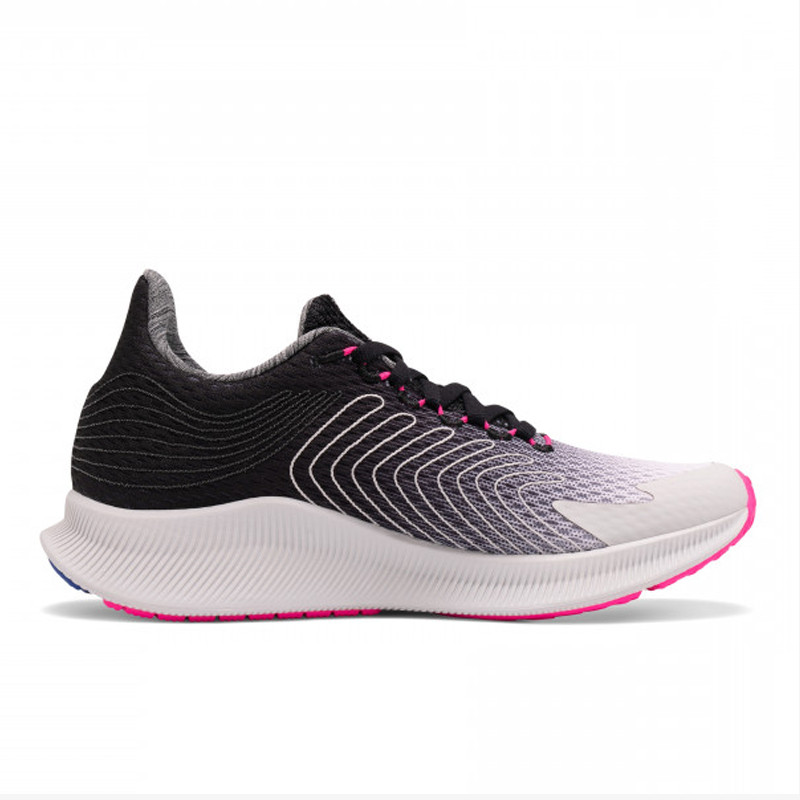 SEPATU LARI NEW BALANCE Wmns FuelCell Propel