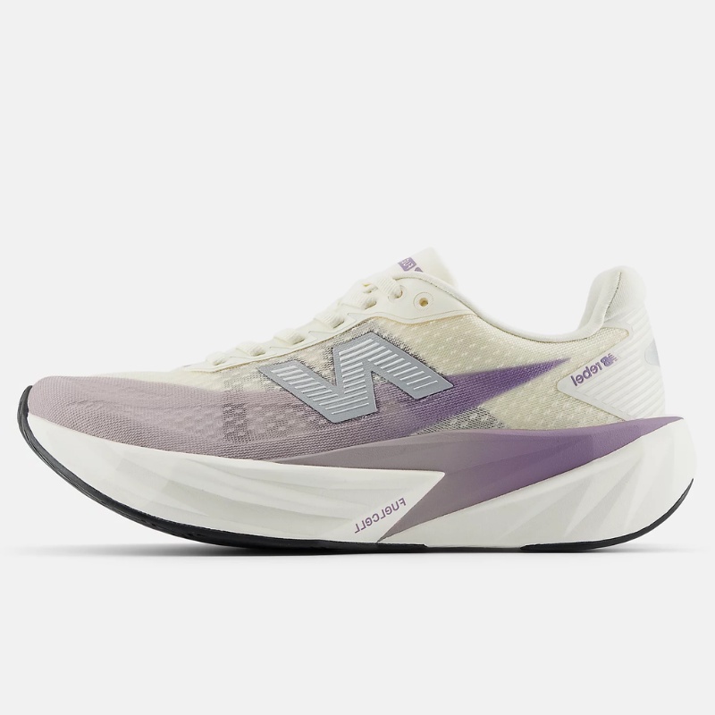 SEPATU LARI NIKE WMNS REBEL V5