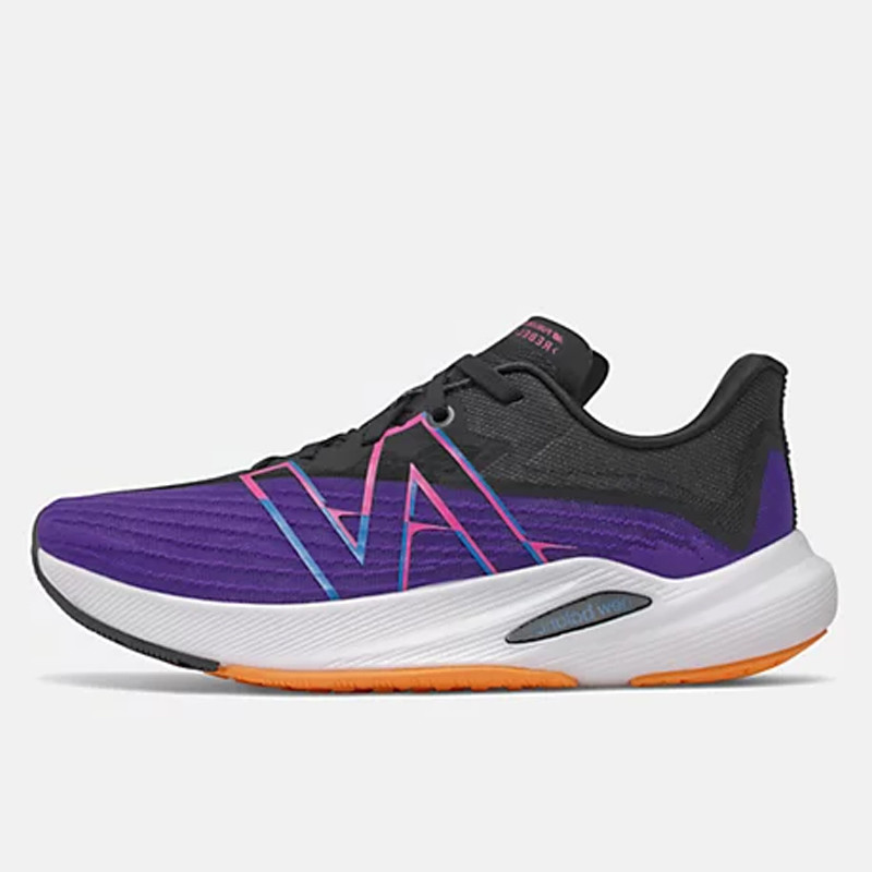 SEPATU LARI NEW BALANCE Wmns FuelCell Rebel v2