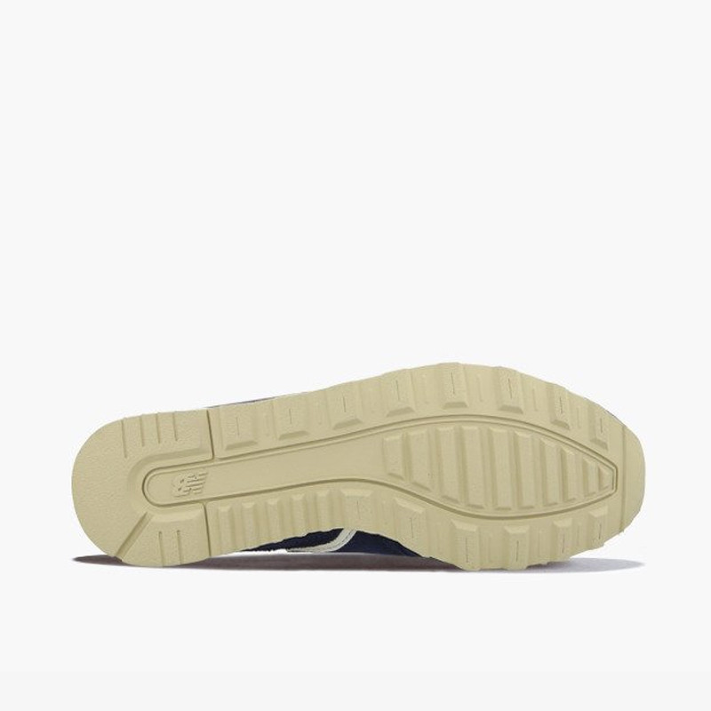 SEPATU SNEAKERS NEW BALANCE Wmns 996 V2 Classic Trainers