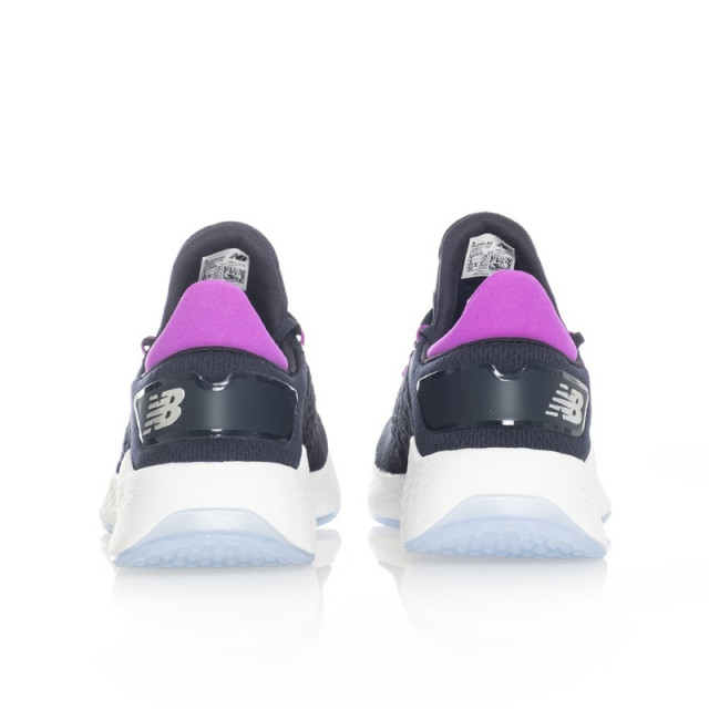 Wmns Fresh Foam Lazr V2 foto 3