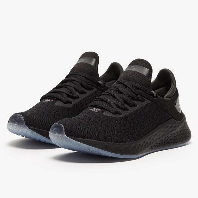 SEPATU LARI NEW BALANCE Fresh Foam Lazr v2 HypoKnit