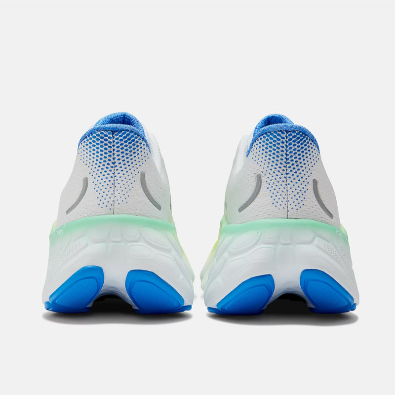 SEPATU LARI NEW BALANCE Wmns Fresh Foam X More v4