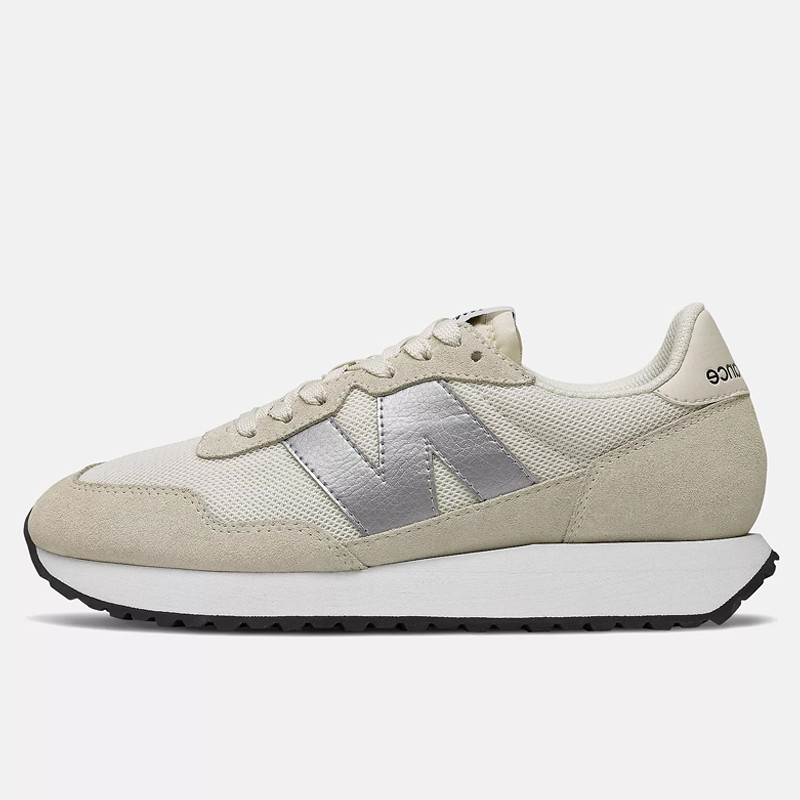 SEPATU SNEAKERS NEW BALANCE Wmns 237