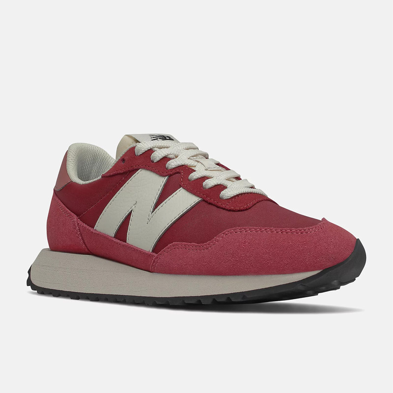 SEPATU SNEAKERS NEW BALANCE WMNS 237