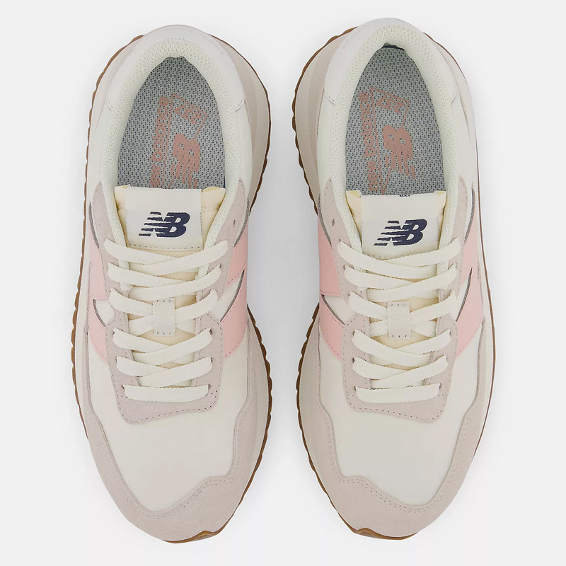 SEPATU SNEAKERS NEW BALANCE wmns 237