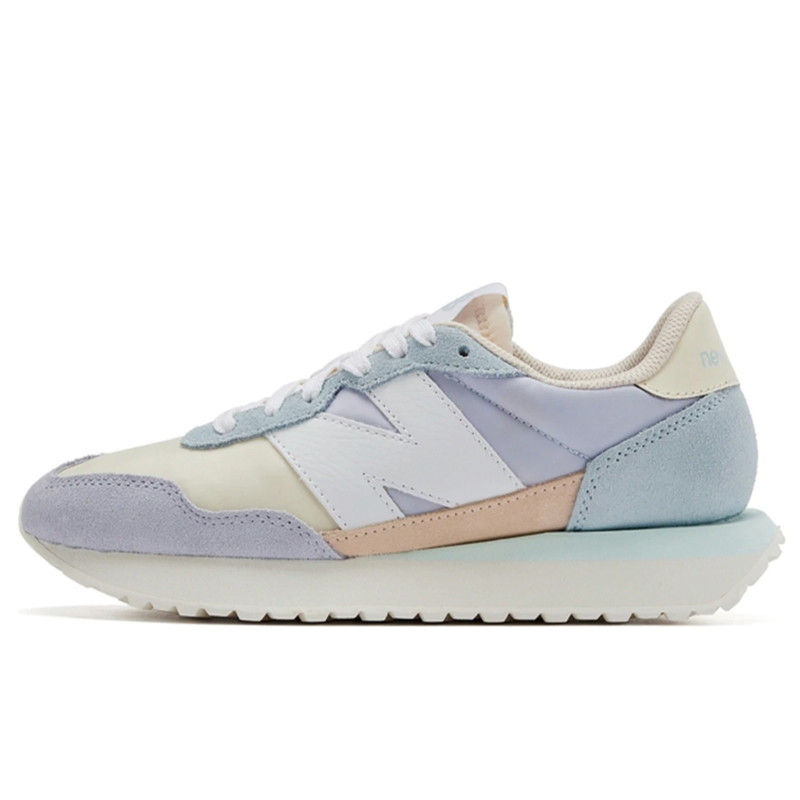 SEPATU SNEAKERS NEW BALANCE Wmns 237