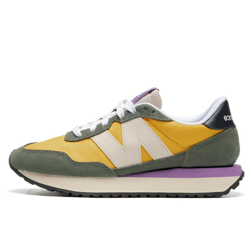 SEPATU SNEAKERS NEW BALANCE Wmns 237 Seasonal Heritage