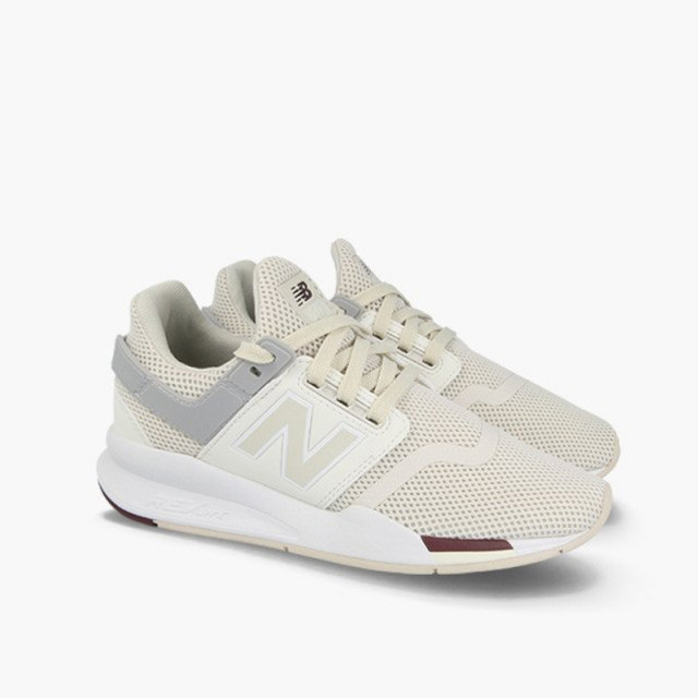 SEPATU SNEAKERS NEW BALANCE Wmns 247 V2