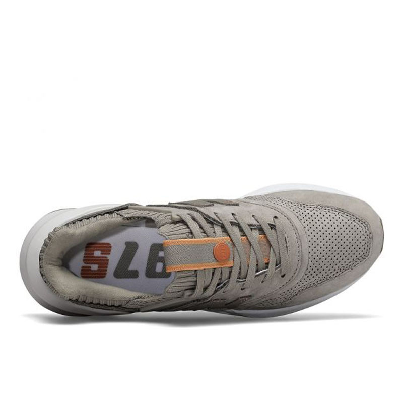 SEPATU SNEAKERS NEW BALANCE Wmns 997 Sports
