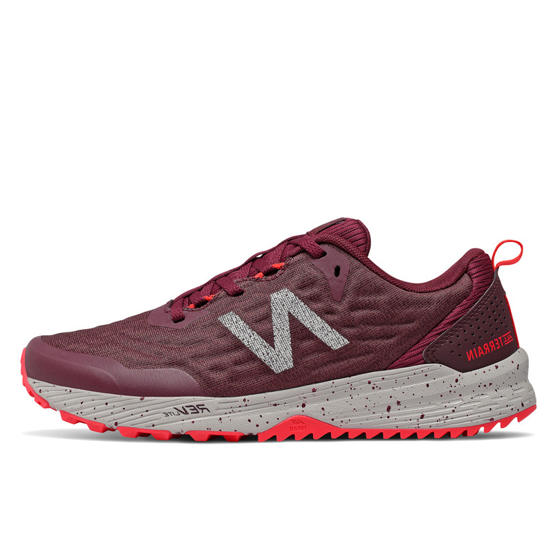 SEPATU TRAIL NEW BALANCE Wmns Trail Nitrel