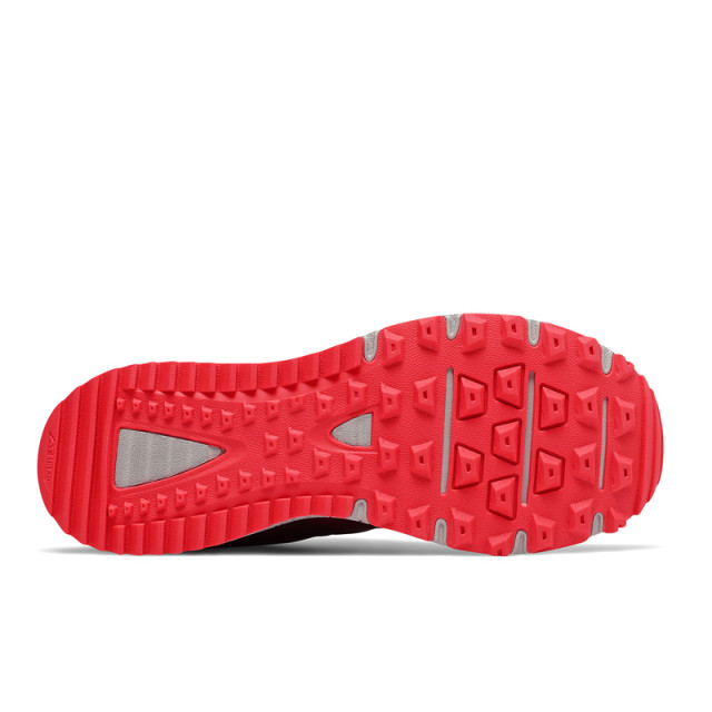 SEPATU TRAIL NEW BALANCE Wmns Trail Nitrel
