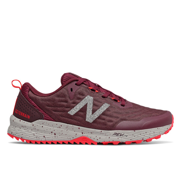 SEPATU TRAIL NEW BALANCE Wmns Trail Nitrel
