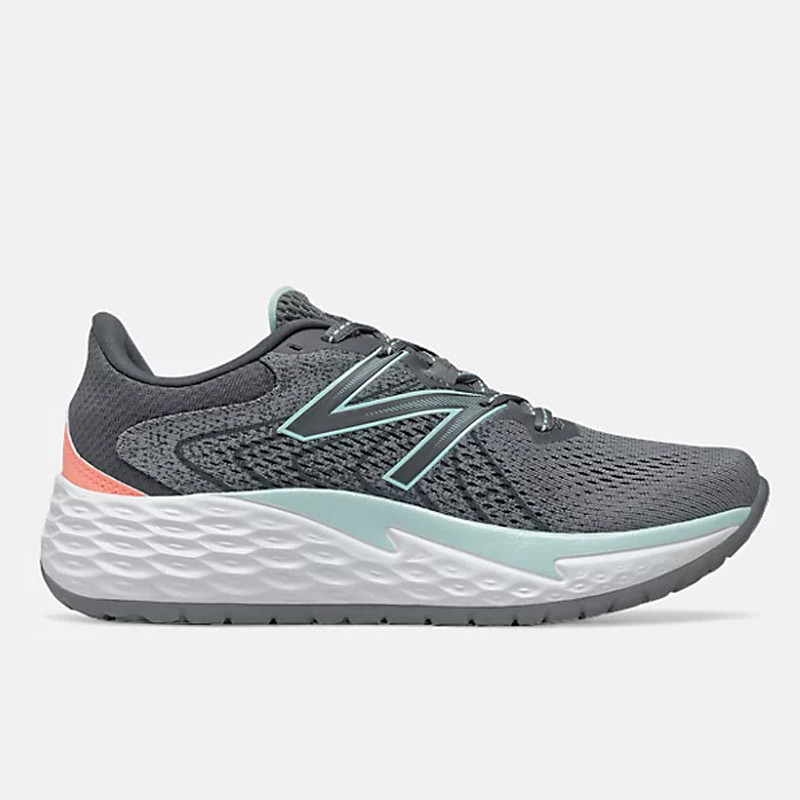 SEPATU LARI NEW BALANCE Wmns Fresh Foam Evare