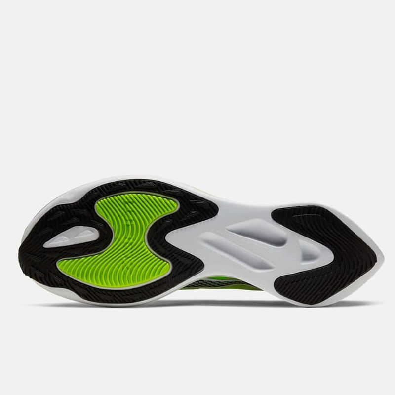 SEPATU LARI NIKE Zoom Gravity