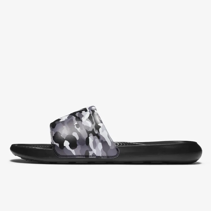 SANDAL SNEAKERS NIKE Victori One Slides