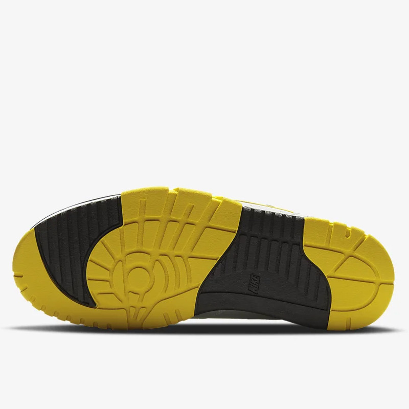 SEPATU SNEAKERS NIKE Air Cross Trainer Low