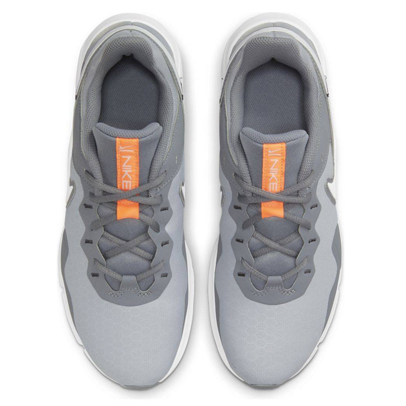 SEPATU TRAINING NIKE LEGEND ESSENTIAL 2
