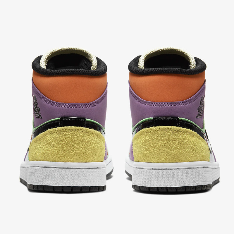 SEPATU BASKET AIR JORDAN Wmns AJ 1 Mid SE
